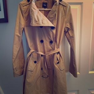 Tan GAP trench coat